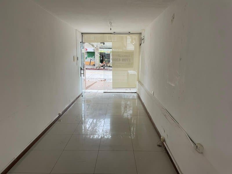 Venta Local Comercial Ideal Inversión para Renta Av Rivera Apricus