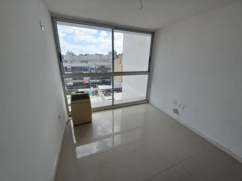 Alquiler apartamento monoambiente con garaje Pocitos Studio P 505