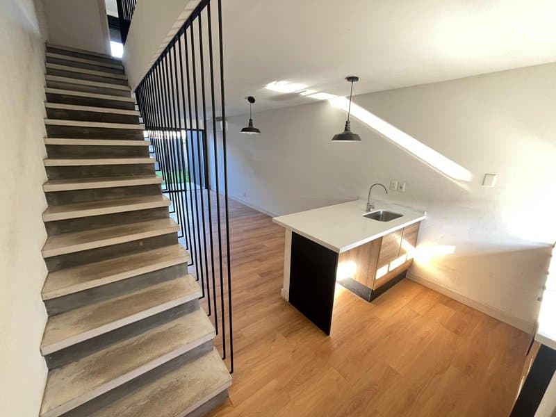 Alquiler casa PH Dúplex 2 dormitorios en barrio privado Parque Miramar - Almadia