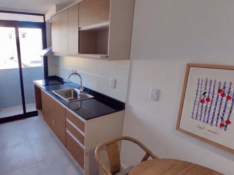 Venta apartamento 2 dormitorios cocina definida 80 mts2 Parque Batlle Ombú Italia