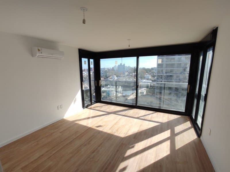 Apartamento monoambiente en alquiler a estrenar Parque Batlle - Ombú Italia