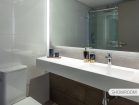 baño_showroom_torre_arenas-1024×576