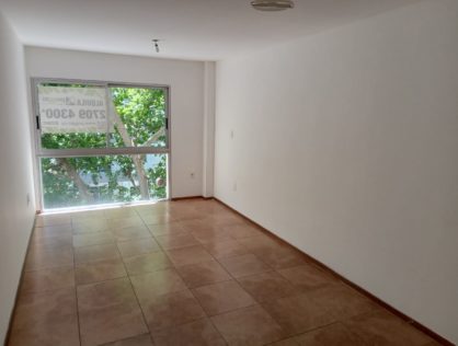 Venta apartamento Monoambiente Centro Strenuus 404