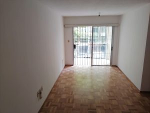 Alquiler apartamento 2 dormitorios y garaje Pocitos Plaza Concordia 202 $32.000