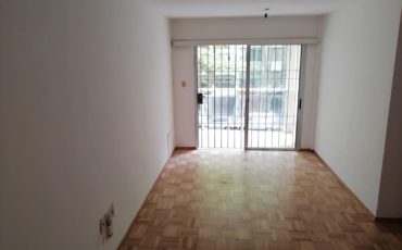 Alquiler apartamento 2 dormitorios y garaje Pocitos Plaza Concordia 202 $32.000