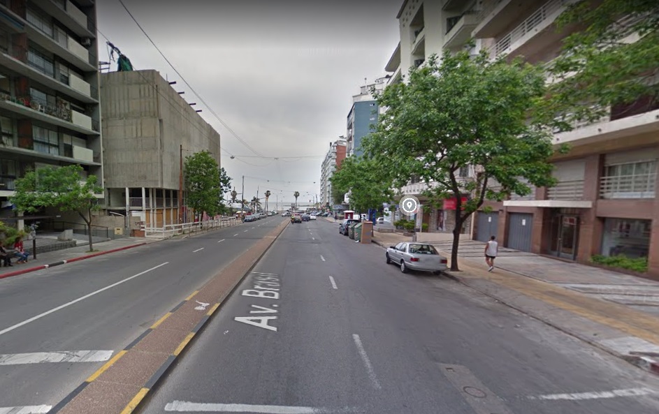 Avenida Brasil y Chucarro-