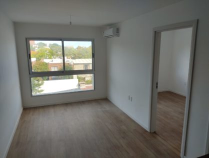 Alquiler apartamento 1 dormitorio con garaje Parque Batlle Ombú Plaza 404 $28.000