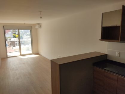 Alquiler apartamento 1 dormitorio con garaje Parque Batlle Ombú Plaza $27.900