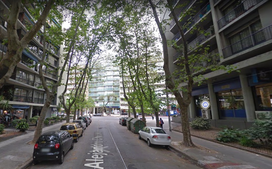 Chucarro y Avenida Brasil-