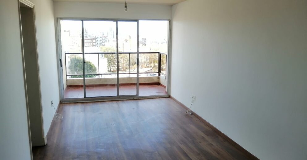Alquiler apartamento 1 dormitorio y garaje Punta Carretas Kendall P 1002 $30.000