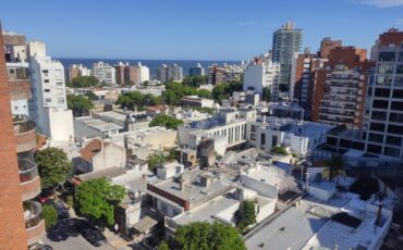 Venta apartamento Penthouse 3 dormitorios Punta Carretas con Vista al Mar