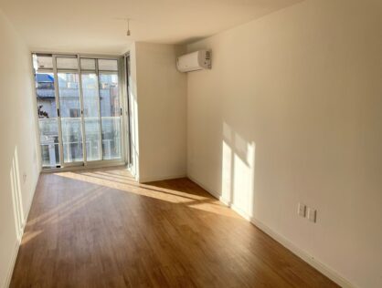 Alquiler apartamento monoambiente Parque Batlle Ombú Plaza 202 $18.800