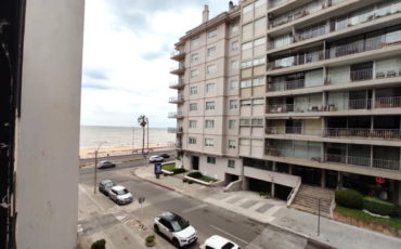 Venta casa 4 dormitorios sobre Benito Blanco Pocitos