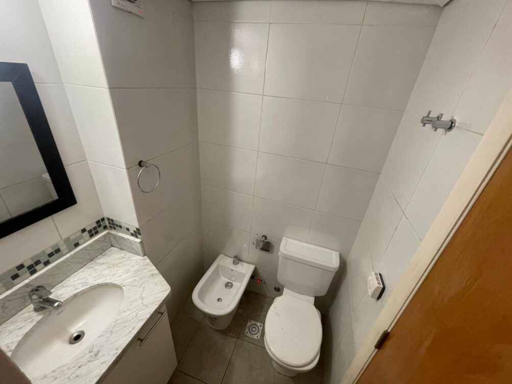 WhatsApp Image 2025-12-11 at 15.51.05 (1)