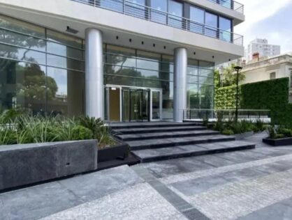 Venta apartamento 2 dormitorios y garaje Pocitos Joy