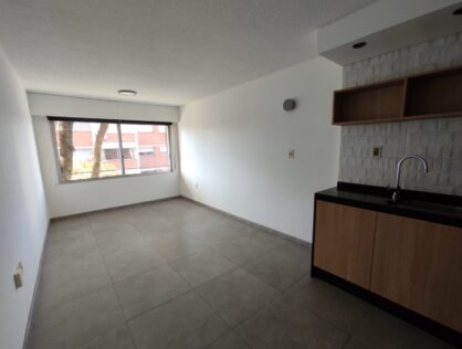 Alquiler apartamento monoambiente al frente Pocitos St. Thomas 201 $21.500