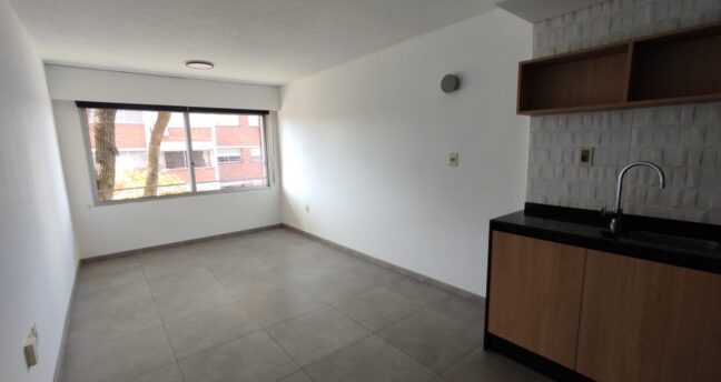 Alquiler apartamento monoambiente al frente Pocitos St. Thomas 201 $21.500