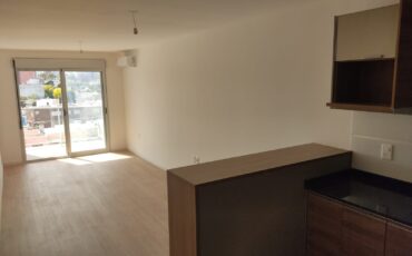 Alquiler apartamento 1 dormitorio y garaje Parque Batlle Ombú P 303 $32.500