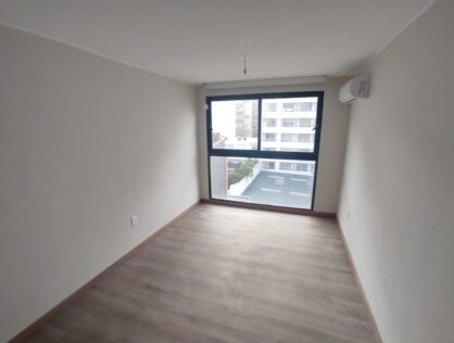 Alquiler apartamento monoambiente Pocitos Harbor Bay 404 $22.900