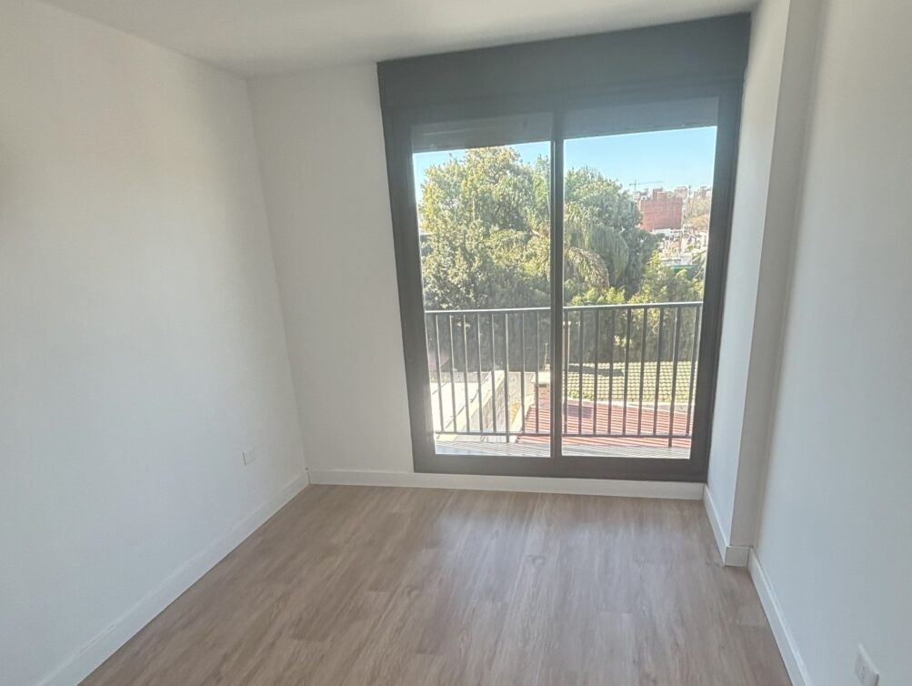 Parque de los Aliados pasillo dormitorio–