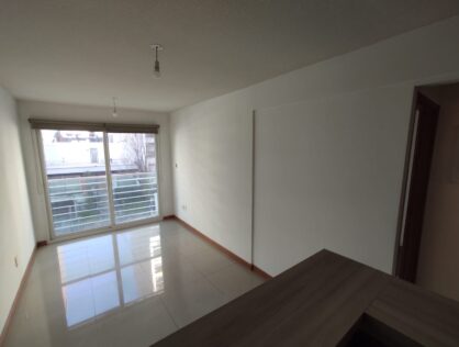 Alquiler apartamento 1 dormitorio con garaje Pocitos Harbor P 202 $28.000