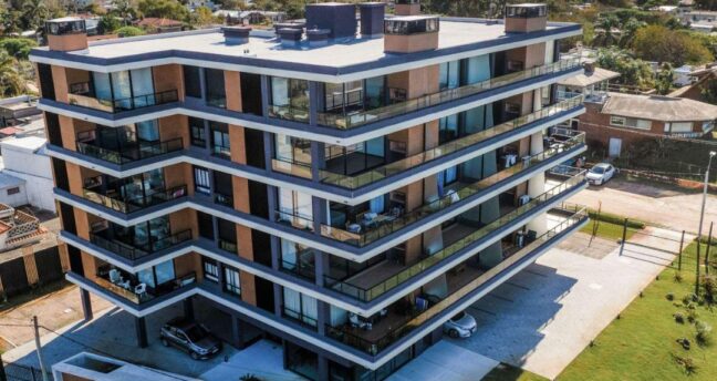 Venta apartamento 3 dormitorios Parque Carrasco Grou Orillas