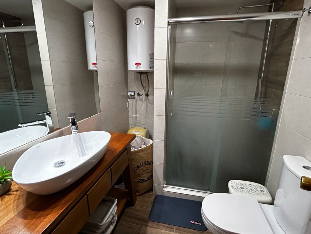 WhatsApp Image 2025-11-07 at 14.34.37 (2)