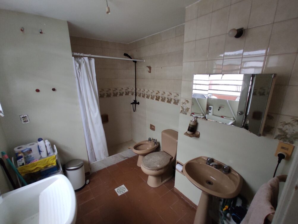 WhatsApp Image 2025-11-10 at 16.50.41 (1)