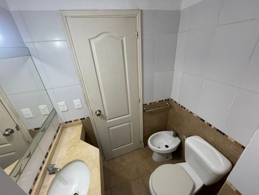 WhatsApp Image 2025-11-28 at 10.53.36 (2)