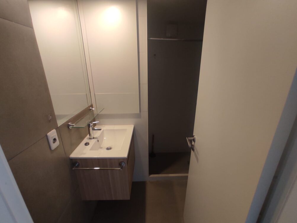 WhatsApp Image 2025-12-05 at 11.39.33 (1)