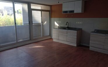 Alquiler apartamento 2 dormitorios Nuevo Centro Shopping Nostrum Centenario 112 $25.000