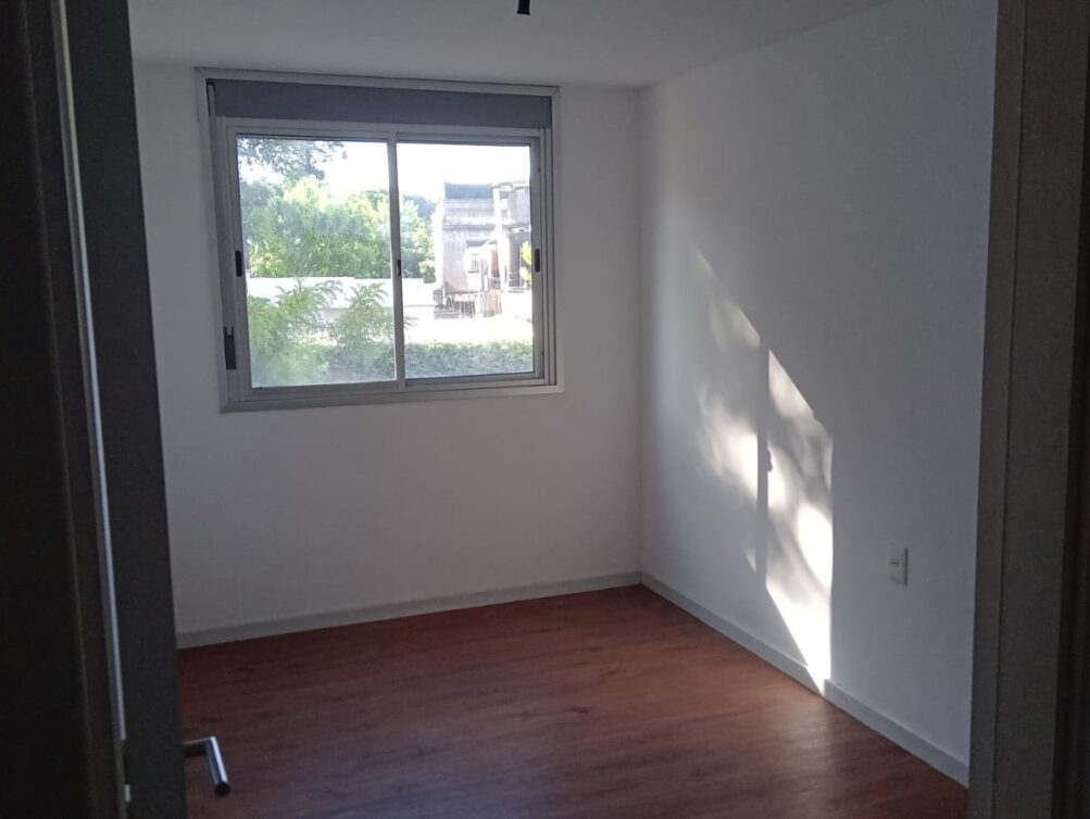 WhatsApp Image 2025-12-16 at 17.49.24