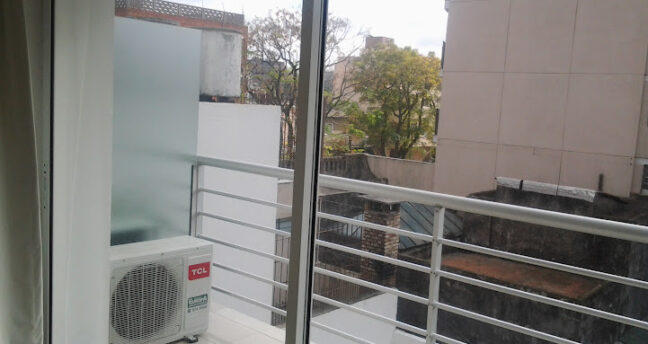 Alquiler apartamento monoambiente Puerto del Buceo Grau 304 $19.500