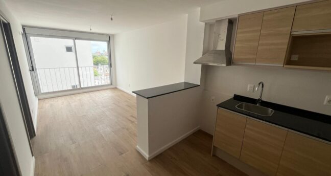 Alquiler apartamento 2 dormitorios a estrenar Av. Italia Buceo $31.000